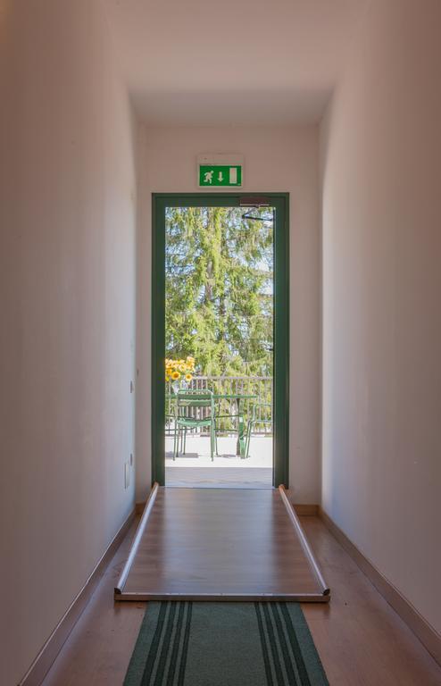 Residence Miravalle & Stella Alpina 瓦尔多比亚德内 外观 照片
